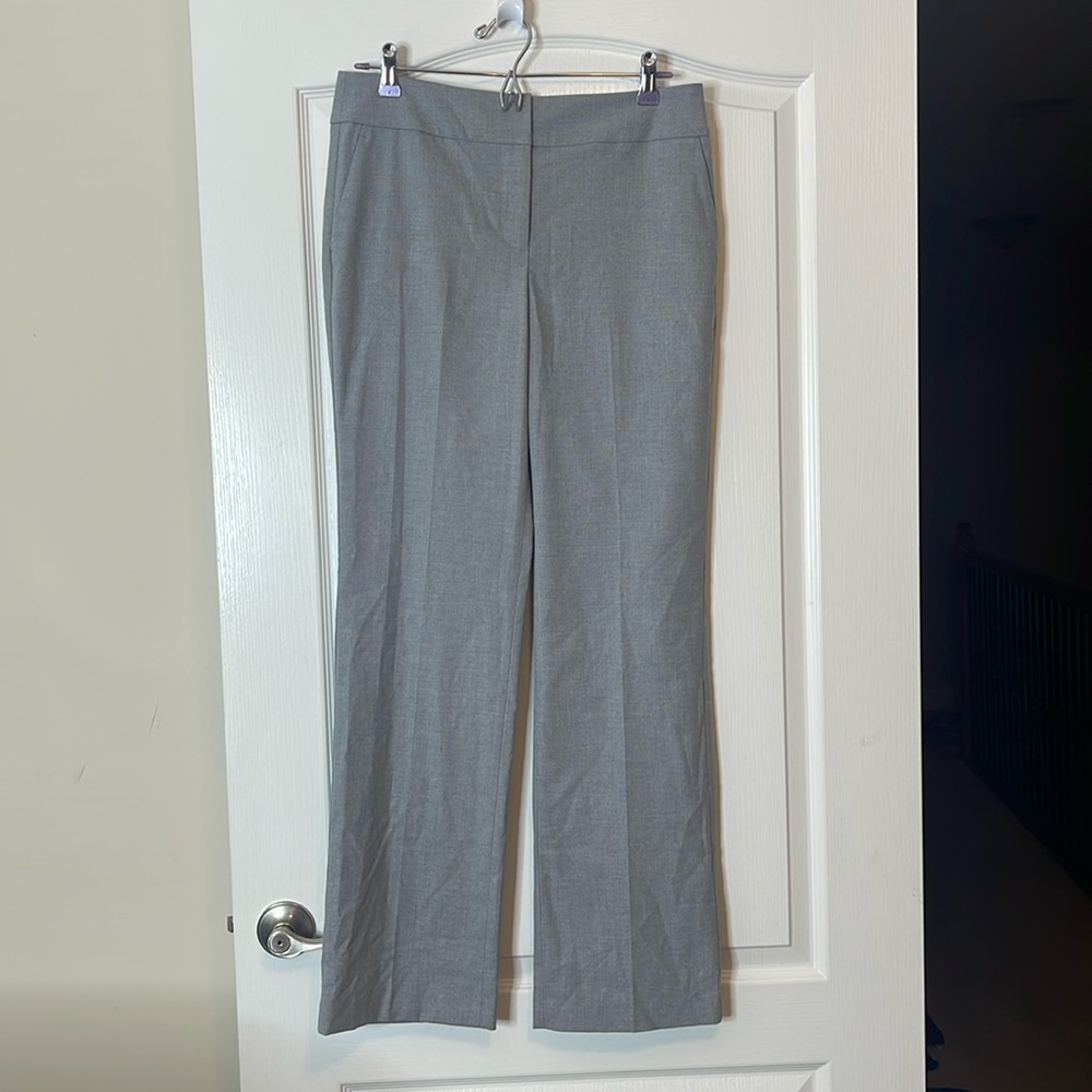 Ann Taylor Factory The Trouser Gray Full Length Pants Size 6
